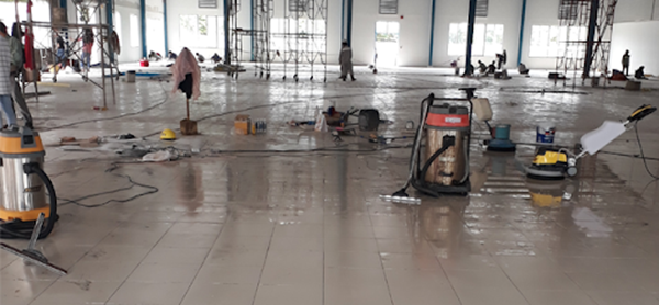 Dịch vụ thường đi kèm với các loại máy móc, thiết bị chuyên dụng 