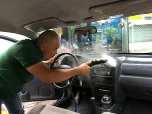 Hiện tại, chỉ duy nhất tại HỢP THÀNH PHÁT có dịch vụ loại bỏ hoàn toàn mùi hôi  bằng nước nong khi có sự cố tràn sữa, nước nắm ra sàn xe hoặc ghế xe hơi, kể cả mùi cá ương sau khi vận chuyển cũng được loại bỏ hoàn toàn so với các dịch vụ thông thường khác.