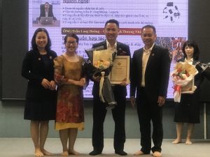 LỄ KẾT NẠP HỘI VIÊN MỚI VÀO HỘI DOANH NGHIỆP HỌ TRẦN THÀNH PHỐ HCM
