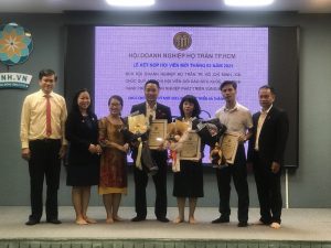 LỄ KẾT NẠP HỘI VIÊN MỚI HỘI DOANH NGHIỆP HỌ TRẦN
